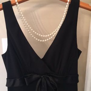 Sophisticated black dress - VGUC